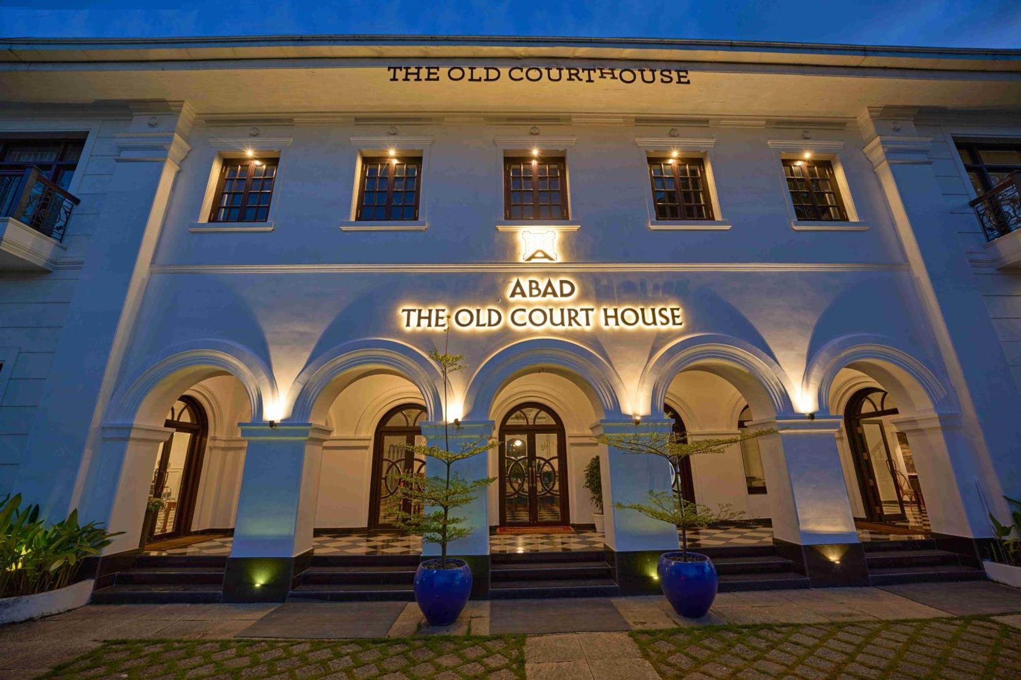 Отель The Old Court House By Abad Fort Kochi Экстерьер фото